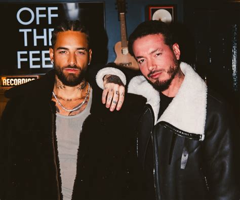 gafas chanel de j balvin|Maluma y J Balvin dejan en alto el nombre de Medellín .